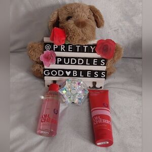 🎉HP🥂 🍒 2pc PINK  Victoria's Secret OH, CHERRY Lotion & Mist Set 🍒